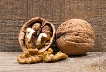 Walnut - closeup.