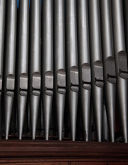 Orgue: église Saint-Joseph au Havre.