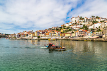 Fototapeta premium Porto and old traditional boats