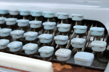 Obraz na płótnie Canvas typist and typwriter keys background 