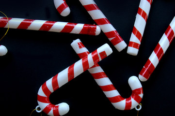 Obraz premium Plastic candy cane Christmas decoration