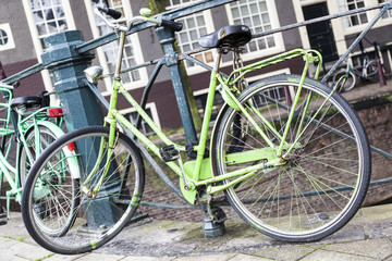 Naklejka na ściany i meble Fahrrad in Amsterdam