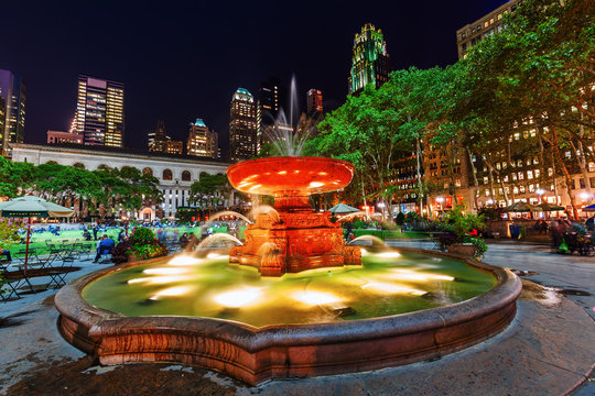 Brunnen Im Bryant Park, Manhattan, New York City