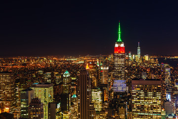 Fototapeta na wymiar nächtliches Stadtpanorama von Manhattan, New York City