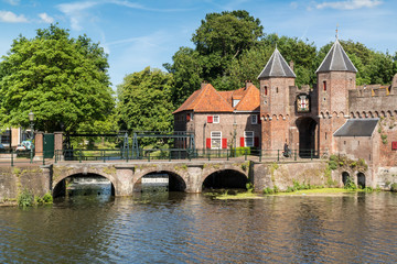 Obraz premium City gate Koppelpoort in Amersfoort, Netherlands