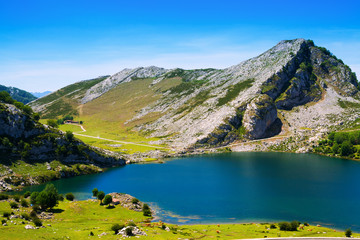 Fototapeta na wymiar beautiful summer mountains landscape with lake