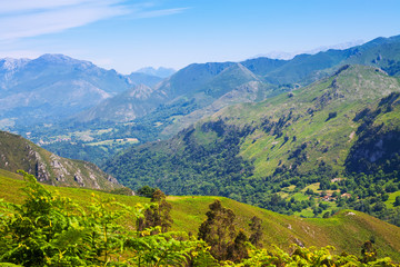Fototapeta na wymiar Asturian mountains