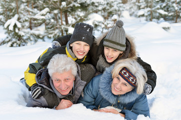 Happy Family in winter park