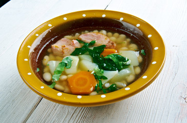 Cuban Caldo Gallego