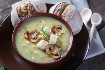 Cream soup with mushrooms