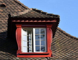 vieux bâti....fenêtres et toiture