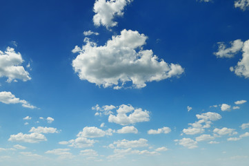 cumulus clouds in the blue sky - obrazy, fototapety, plakaty
