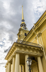 Fototapeta na wymiar ST PETERSBURG, RUSSIA - JULY 28, 2015: Peter and Paul Cathedral of the Holy Apostles Peter and Paul Fortress