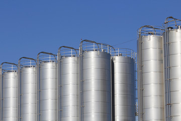 Storage tanks