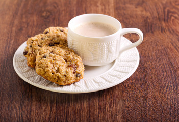 Oat, raisin and chocolate chip cookies