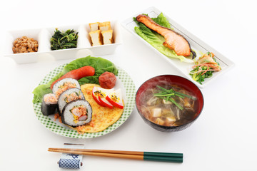 おいしそうな和風定食