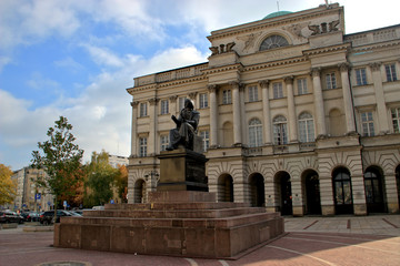 Obraz premium Warsaw / poland : Copernic square