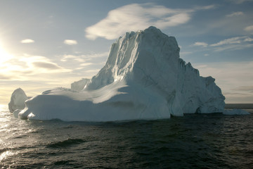 Fototapeta na wymiar Iceberg - Scoresby Sound - Greenland