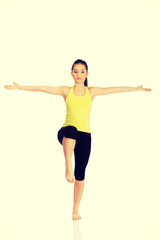 Fototapeta na wymiar Fitness woman with arms wide open.