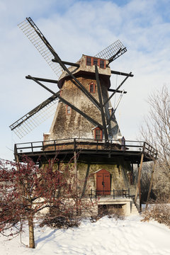 Fabyan Windmill in winter scenery