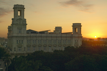 Fototapeta na wymiar Sunrise on old Colonial building in Old Havana, Cuba