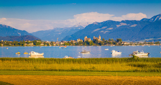 Historic town of Rapperswil with Zürichsee at sunset, canton of St. Gallen, Switzerland