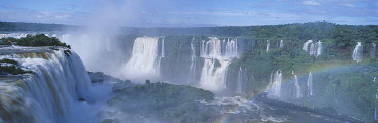 Fototapeta premium Panoramic view of Iguazu Waterfalls in Parque Nacional Iguazu, Salto Floriano, Brazil