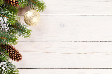 Fototapeta na wymiar Christmas background with pine tree