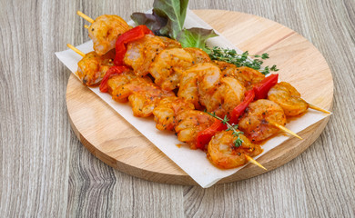 Raw prawn skewer