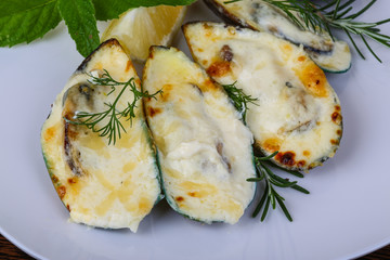Mussels backed in cream sauce