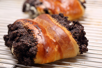 Bagel pie with poppy seeds