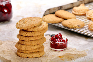 Shortcake with cherries