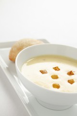 spicy parsnip soup