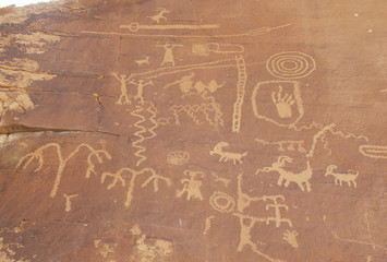Fototapeta premium Petroglyphs from Atlati Rock, NV