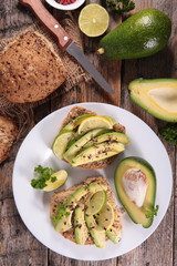 avocado sandwich
