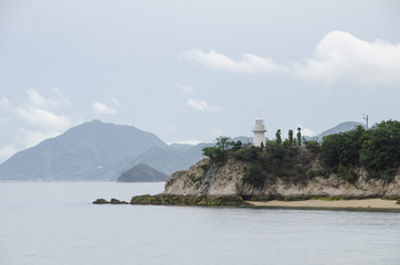 Fototapeta na wymiar 大久野島の灯台
