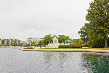 View of the American Civil War statuary designed by Henry Merwin Shrady at the Ulysses S. Grant Memorial & the Reflecting Pool, Union Square, Capitol Hill, Washington DC