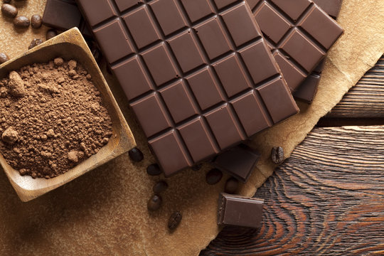 Dark chocolate, cocoa and coffee grains
