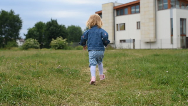little girl runs away