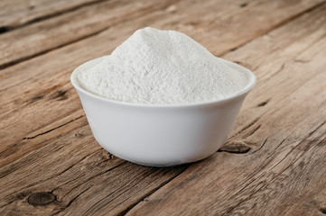 flour in ceramic bowl