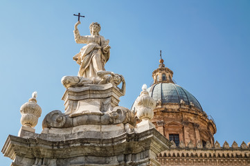 Fototapeta na wymiar Dome of Palermo Cathedral and Saint Rosalia sculpture