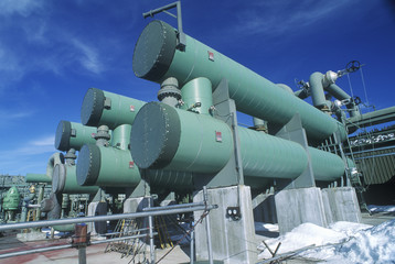 Hot water to electric power at the Geothermal Power Plant at Mammoth-Pacific, CA