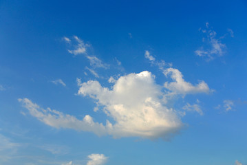 Naklejka na ściany i meble Cloud and Blue Sky