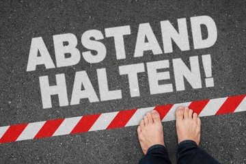 th f abstand halten I