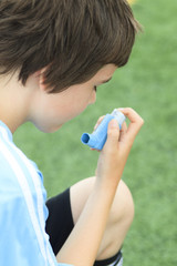 A young soccer player inhalator