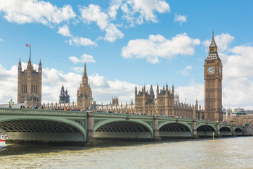 Fototapeta na wymiar Westminster bridge and Big Ben in London