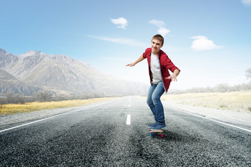 Fototapeta premium Guy on skateboard