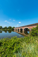 Canal de Garonne in Moissac, France © Anibal Trejo