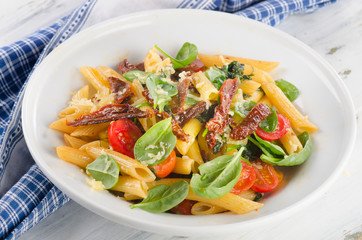 Penne with sun dried tomatoes