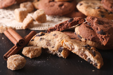 Cookies with chocolate chips macro on the table. horizontal

